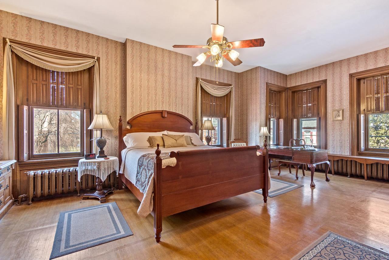 Lovelace Manor Bed And Breakfast Lancaster Exterior foto